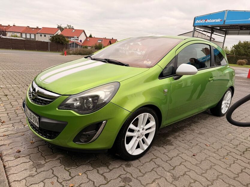 Opel Corsa 140.000 km 3.900 € Königslutter am Elm 38154