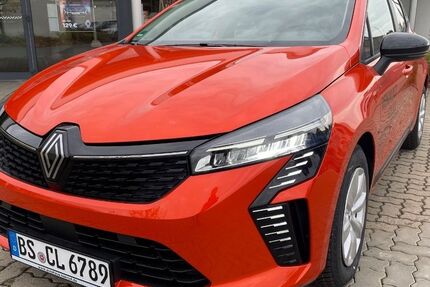 Renault Clio 1.378 km 16.990 € Braunschweig 38124