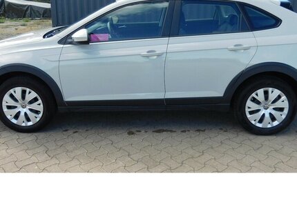 VW Taigo 1.0 TSI BMT Klima LED Navi 27.600 km 16.690 € Vordorf 38533