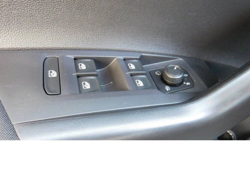 Polo 1.0 Life MPI BMT 4Trg Klima Navi LED