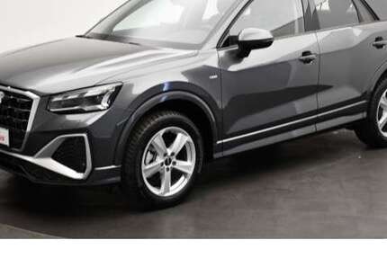 Audi Q2 4.420 km 27.490 &euro; Wolfsburg 38440