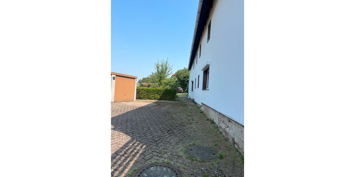 Einfamilienhaus Königslutter am Elm - 8.5 Zimmer, 240 m&sup2;, 210.000&euro; | Angebot:26760098