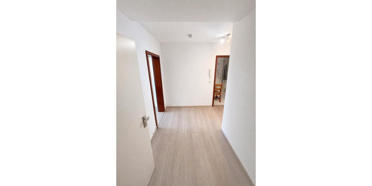 Etagenwohnung Braunschweig Östliches Ringgebiet - 2 Zimmer, 74 m&sup2;, 750&euro; | Angebot:26326336
