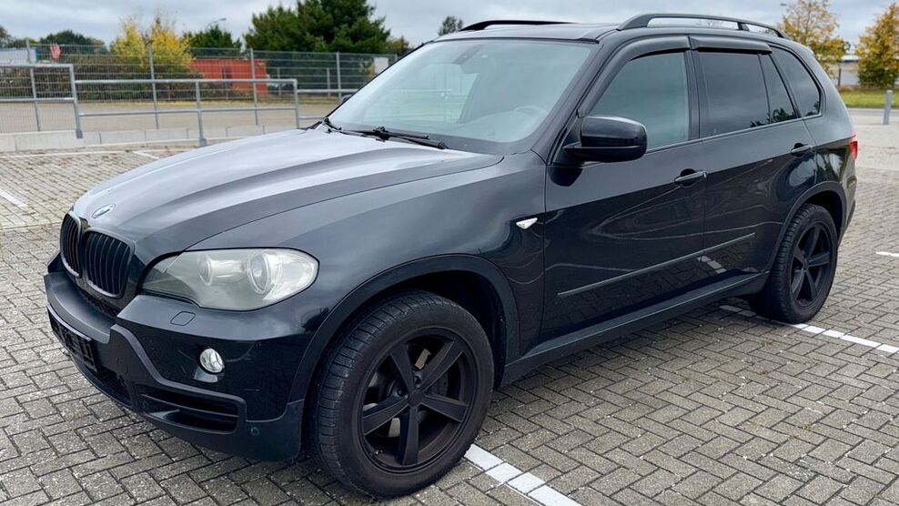 BMW X5 244.000 km 9.199 € Sassenburg 38524