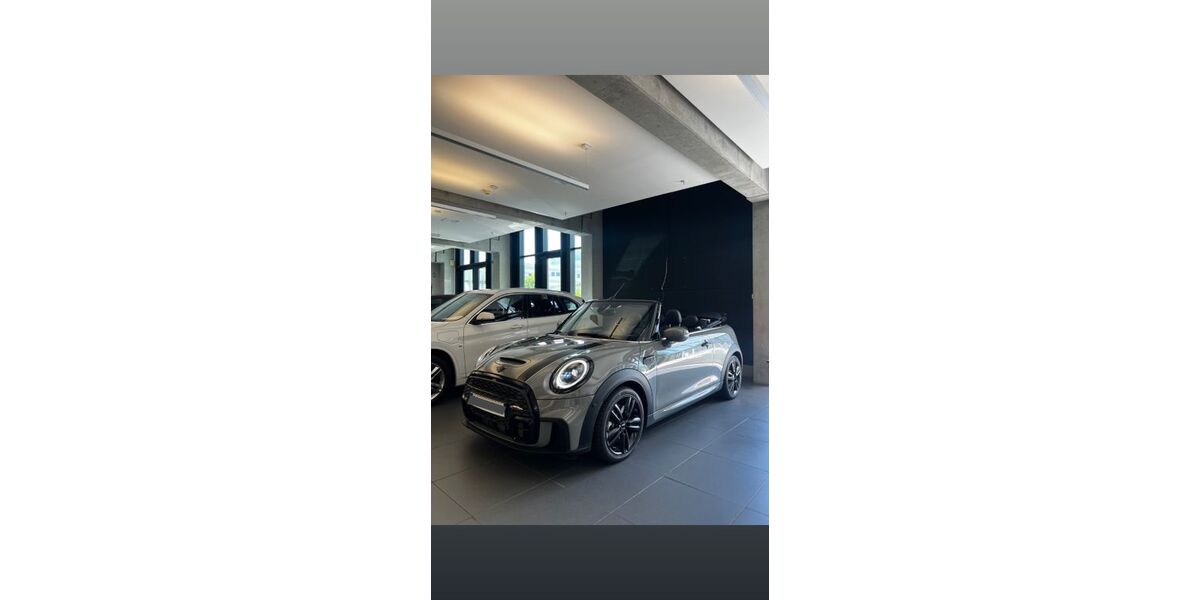 Mini Cooper S Cabrio 34.600 km 32.000 &euro; Wolfsburg 38446