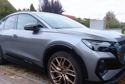 Audi Q4 e-tron 16.000 km 37.900 € Wolfsburg 38446