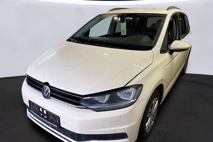 VW Touran 207.180 km 15.990 &euro; Braunschweig 38122