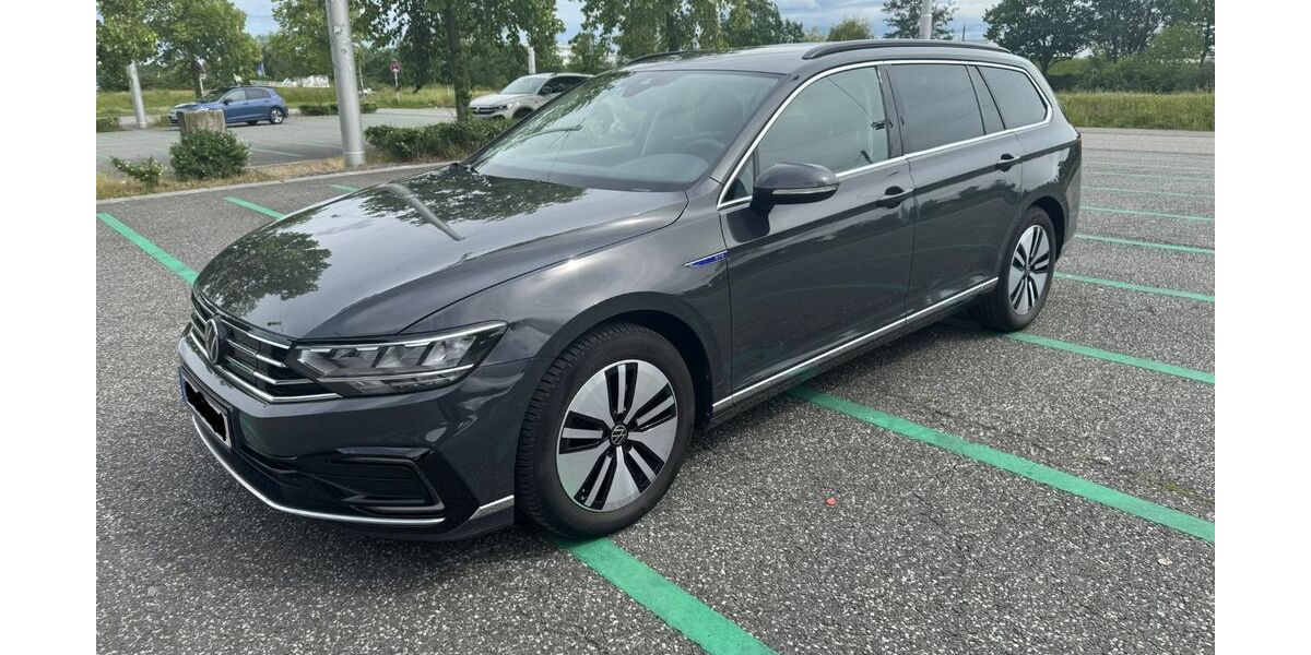 VW Passat 59.000 km 20.500 &euro; Osloß 38557