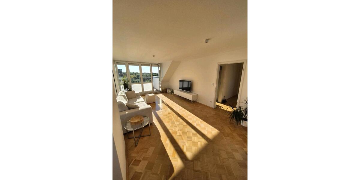 Renoviertes Penthouse Appartement 2 zimmer