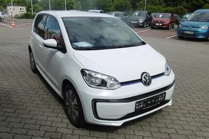 VW e-up! 23.500 km 15.890 &euro; Wolfsburg 38448