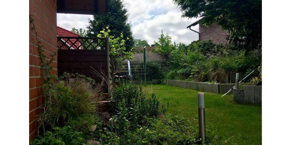 Haus mit moderner Küche, Kamin und bodentiefen Fenstern – sofort bezugsfertig! 6 zimmer