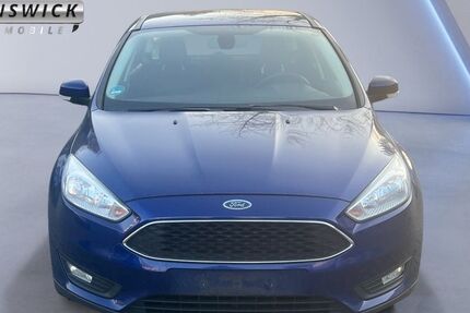 Ford Focus 243.000 km 4.850 &euro; Braunschweig 38122