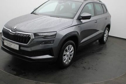 Skoda Karoq 8.000 km 32.790 &euro; Wolfsburg 38440