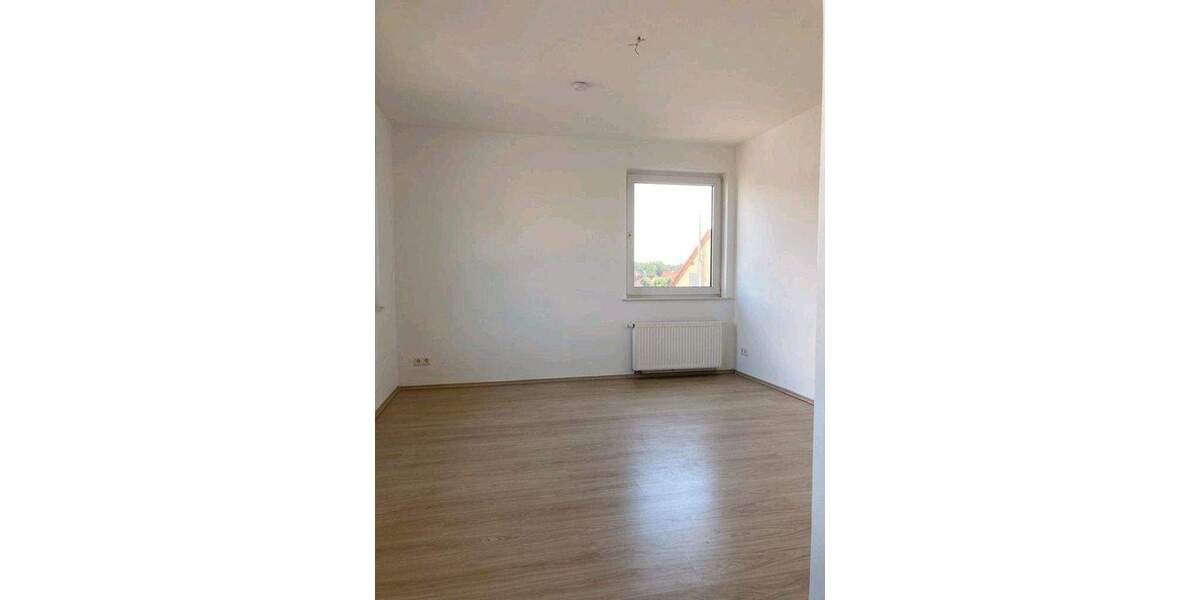 Etagenwohnung Wolfsburg Ehmen - 4 Zimmer, 101 m&sup2;, 285.000&euro; | Angebot:25290869
