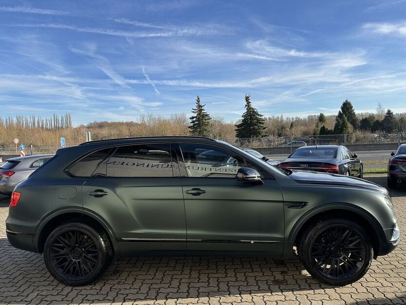 Bentayga