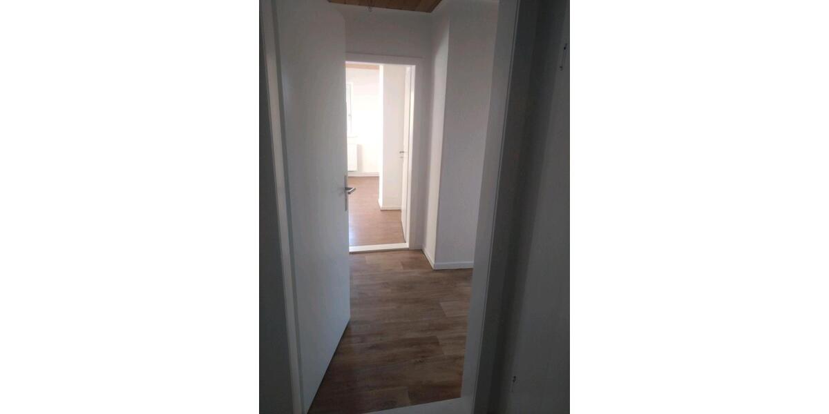 Etagenwohnung Vordorf - 4.5 Zimmer, 90 m&sup2;, 800&euro; | Angebot:26581878