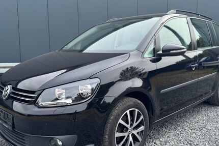 VW Touran 160.700 km 8.390 € Braunschweig 38110