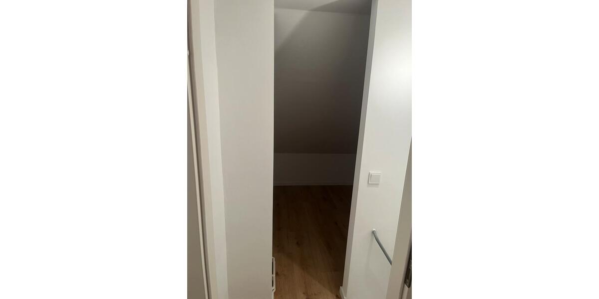 Reihenhaus Braunschweig Wabe-Schunter-Beberbach - 5 Zimmer, 70 m&sup2;, 1.250&euro; | Angebot:25164035