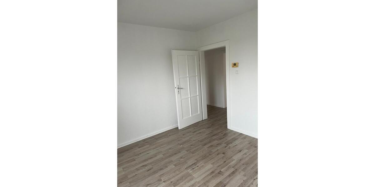 Dachgeschoßwohnung Helmstedt - 3 Zimmer, 60 m&sup2;, 650&euro; | Angebot:26249617