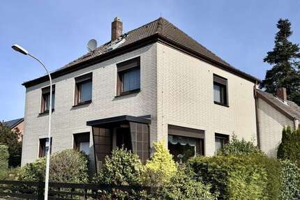 Haus Eischott Eischott - 5 Zimmer, 182 m&sup2;, 199.000&euro; | Angebot:26258761