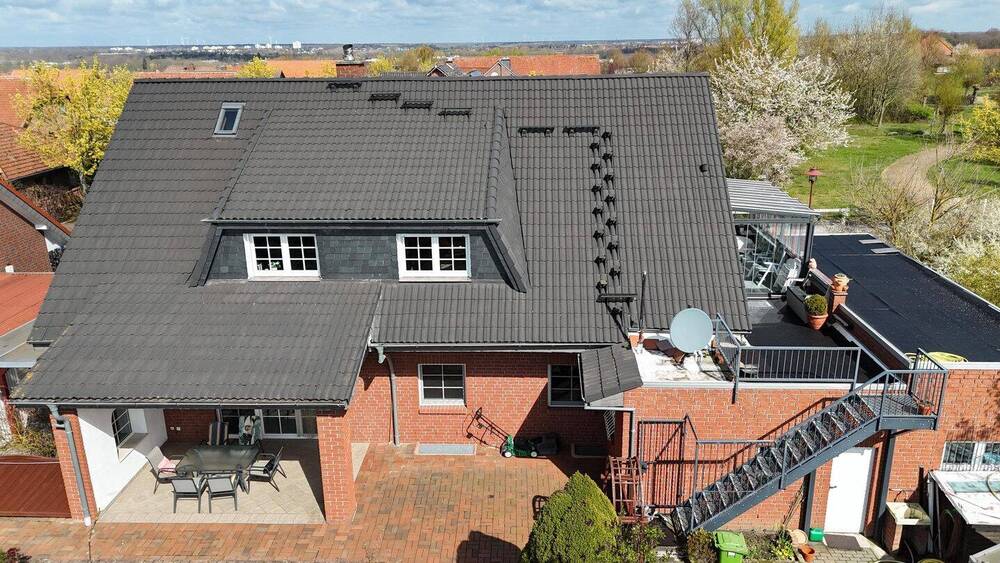 Mehrfamilienhaus, Wohnhaus Wolfsburg Reislingen - 6 Zimmer, 218 m&sup2;, 398.000&euro; | Angebot:26360202