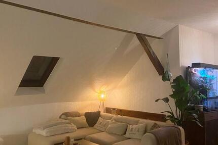 2,5-Zimmer-DG-Wohnung mit Balkon in Hondelage ab 01.03.2026 2.5 zimmer