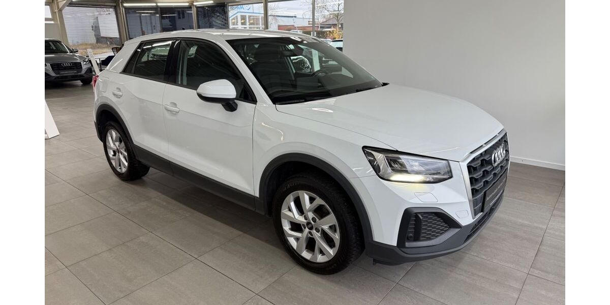 Audi Q2 70.000 km 17.890 € Braunschweig 38116