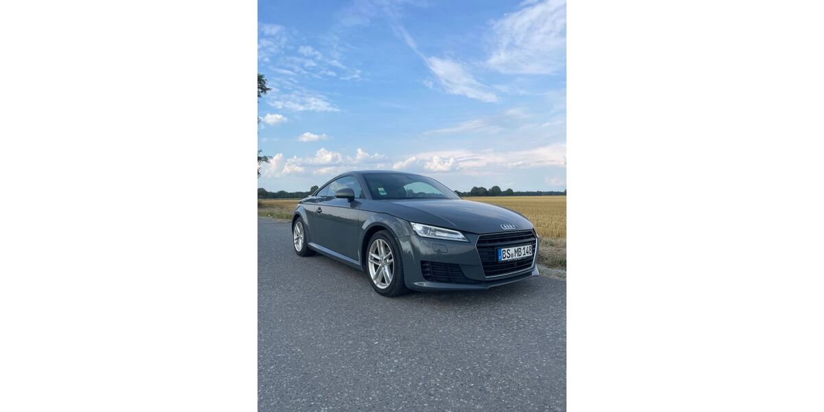 Audi TT 216.827 km 12.990 &euro; Braunschweig 38106