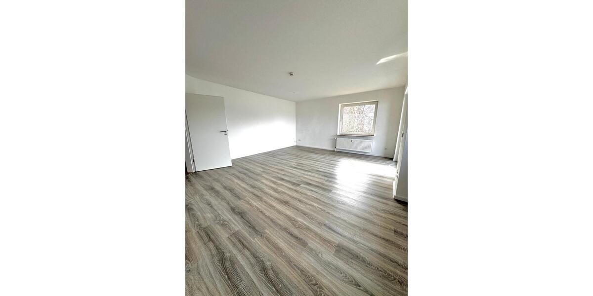 Etagenwohnung Isenbüttel - 2 Zimmer, 84 m&sup2;, 770&euro; | Angebot:25496026