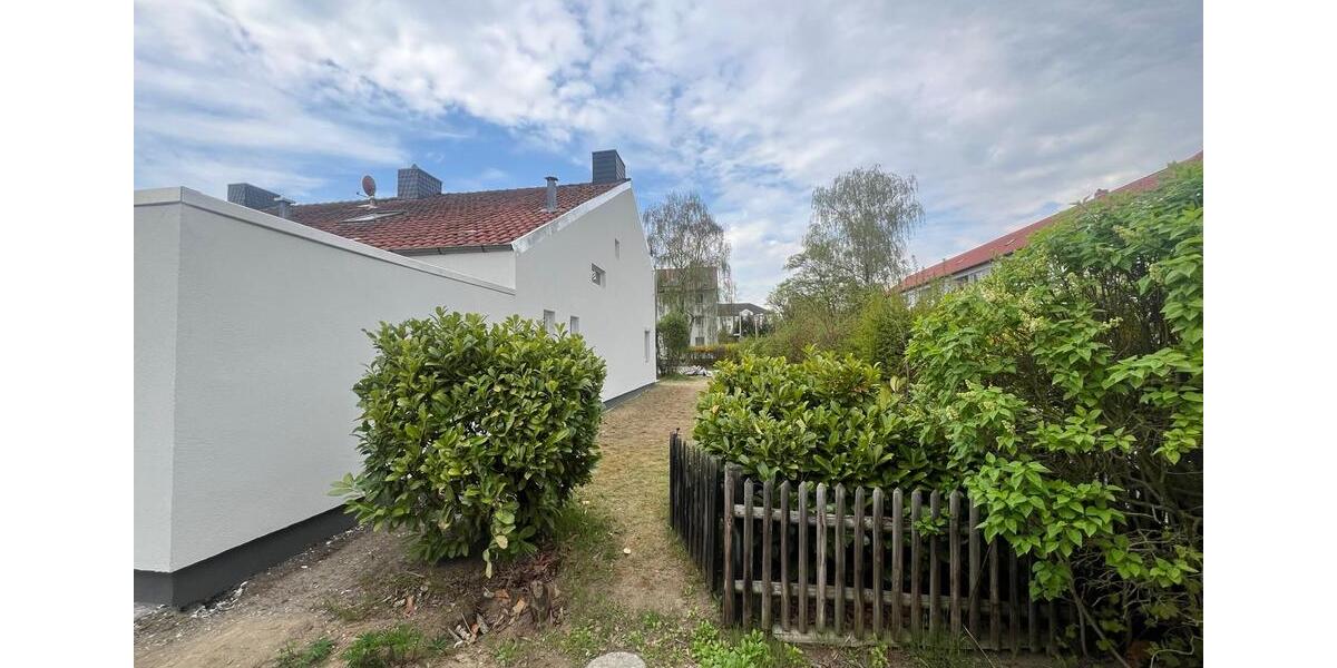 Reihenhaus Braunschweig Heidberg-Melverode - 5 Zimmer, 105 m&sup2;, 1.750&euro; | Angebot:26215918