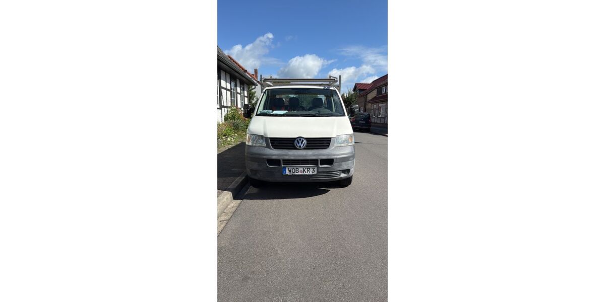 VW T5 Transporter 145.000 km 5.750 € Velpke 38458
