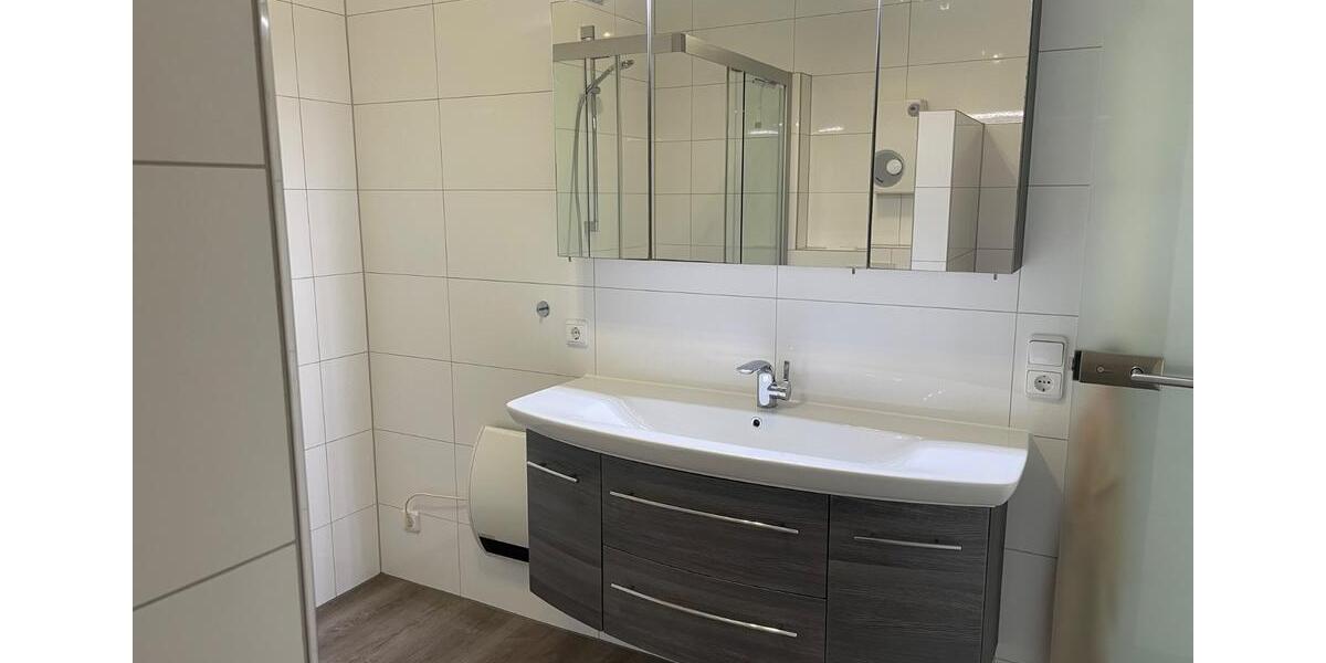 Hochparterre Braunschweig Timmerlah-Geitelde-Stiddien - 4 Zimmer, 122 m&sup2;, 930&euro; | Angebot:26296835