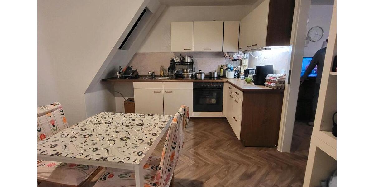 Dachgeschoßwohnung Wesendorf - 3 Zimmer, 90 m&sup2;, 630&euro; | Angebot:25052306