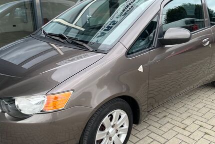 Mitsubishi Colt 139.075 km 2.550 &euro; BRAUNSCHWEIG 38122