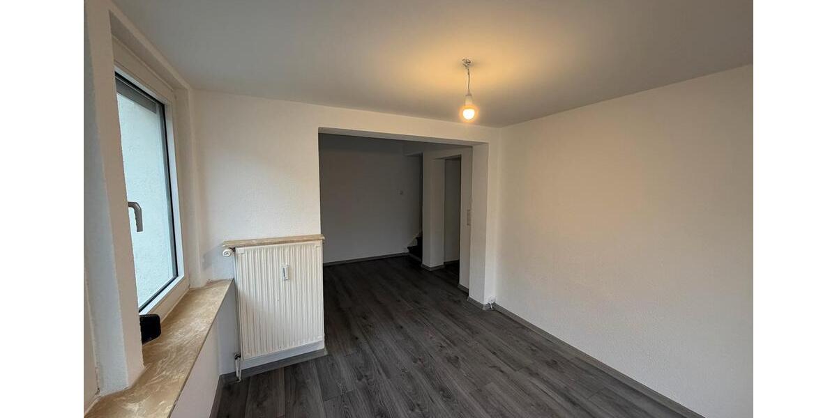 Doppelhaushälfte Braunschweig Wabe-Schunter-Beberbach - 3 Zimmer, 90 m&sup2;, 1.490&euro; | Angebot:26143030