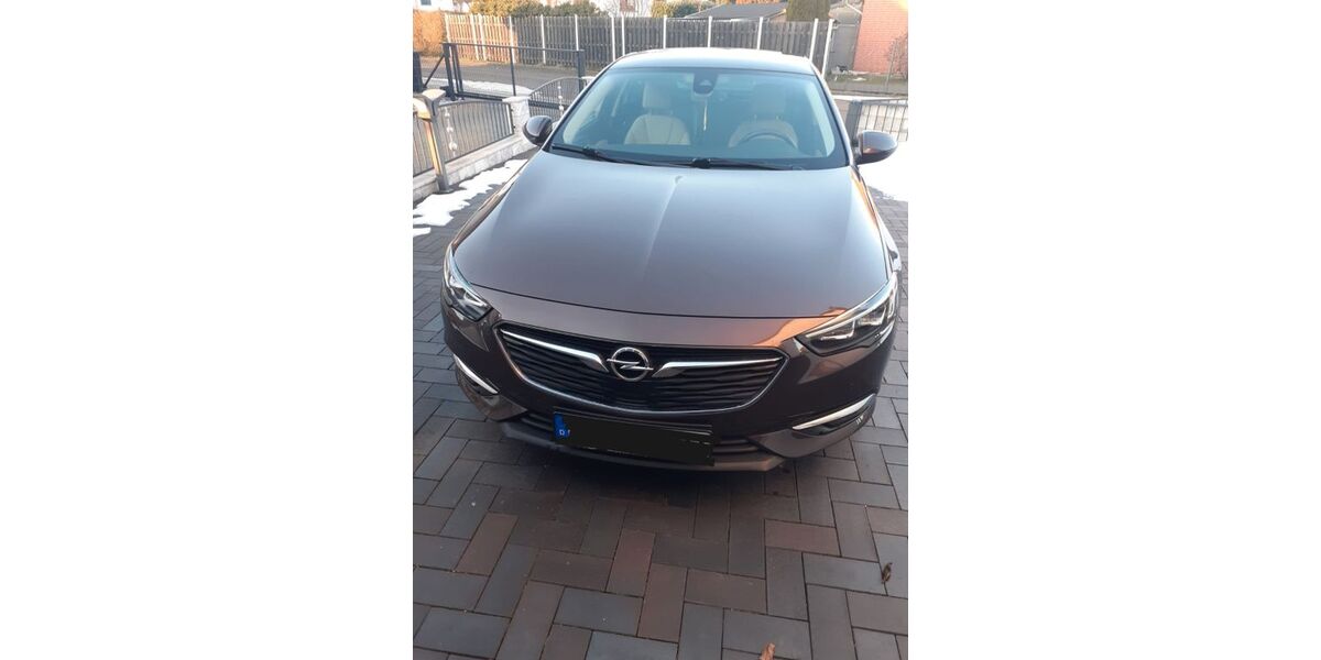 Opel Insignia 83.000 km 13.800 &euro; Helmstedt 38350