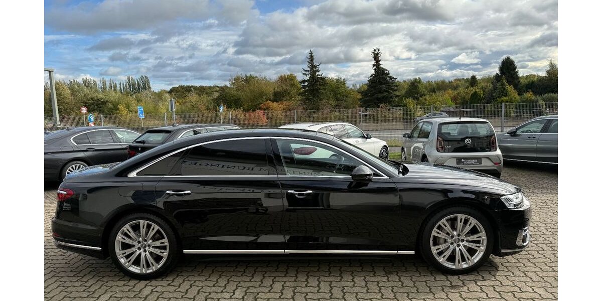 Audi A8 259.000 km 37.490 &euro; Braunschweig 38122