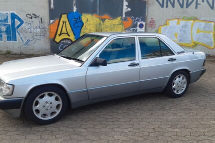 Mercedes-Benz 190 386.000 km 2.500 &euro; Braunschweig 38106