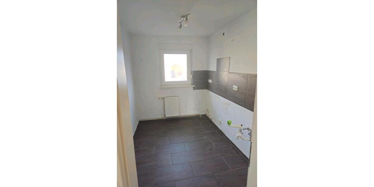 Erdgeschoßwohnung Oebisfelde-Weferlingen Weferlingen - 3 Zimmer, 60 m&sup2;, 115.000&euro; | Angebot:25760951