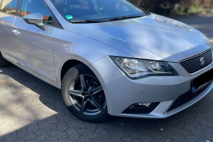Seat Leon 145.100 km 9.500 &euro; Braunschweig 38120