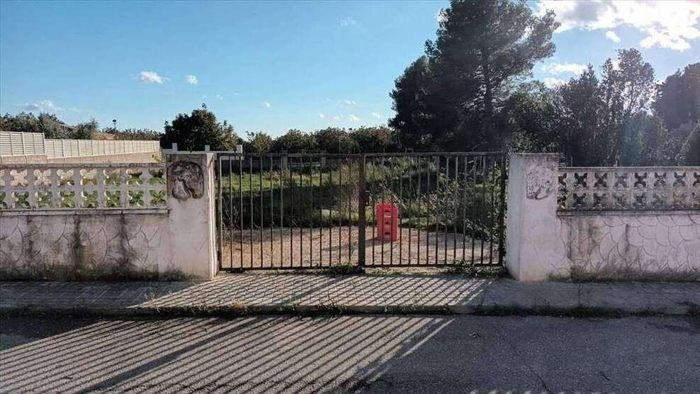 Grundstück zu verkaufen in Alcover 30.000 € 1050 m²
