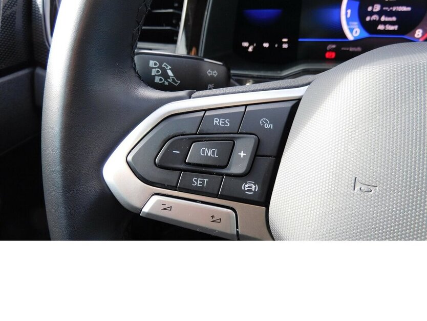 VW Polo 1.0 Life TSI BMT 4Trg Klima Navi LED 21.300 km 14.990 € Vordorf 38533