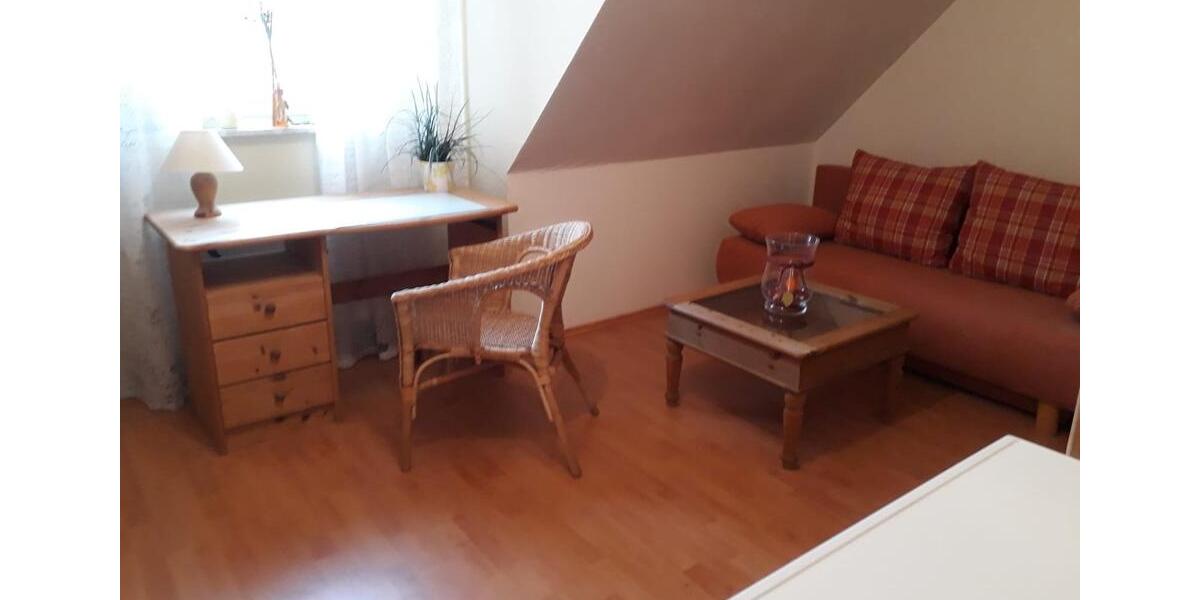 Dachgeschoßwohnung Velpke - 3 Zimmer, 76 m&sup2;, 646&euro; | Angebot:25308596