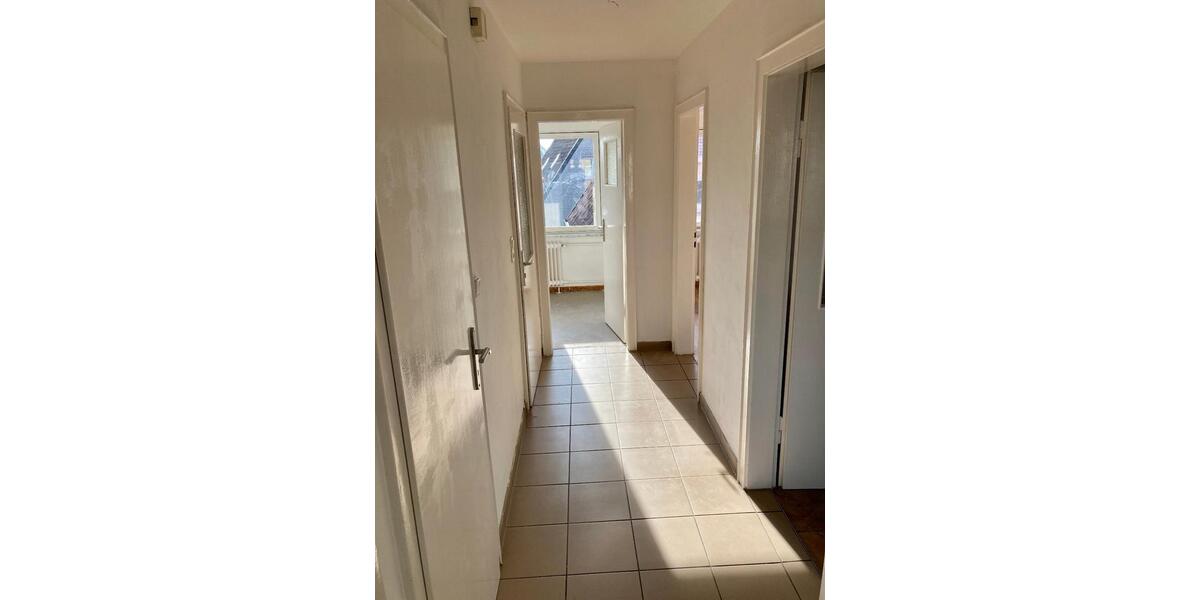 Etagenwohnung Lehre - 4.5 Zimmer, 81 m&sup2;, 683&euro; | Angebot:25259311