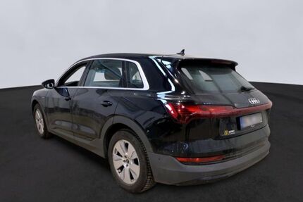 Audi e-tron 95.400 km 27.470 &euro; Helmstedt 38350