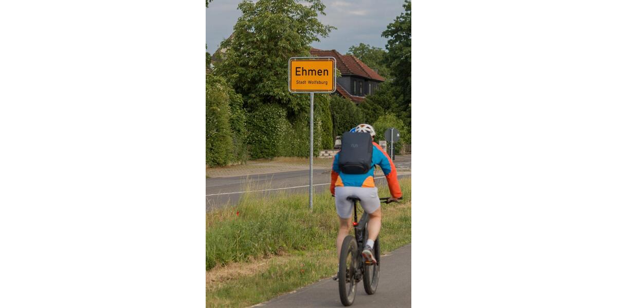 Dachgeschoßwohnung Wolfsburg Ehmen - 3 Zimmer, 114 m&sup2;, 1.750&euro; | Angebot:26655641