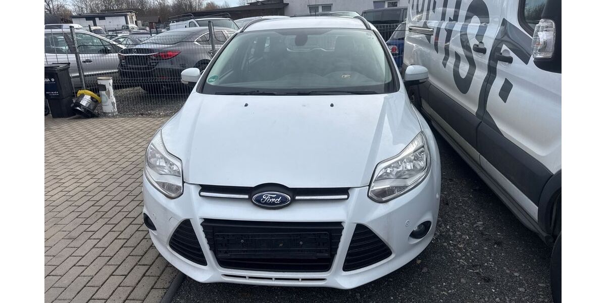 Ford Focus 295.000 km 2.500 &euro; Braunschweig 38110