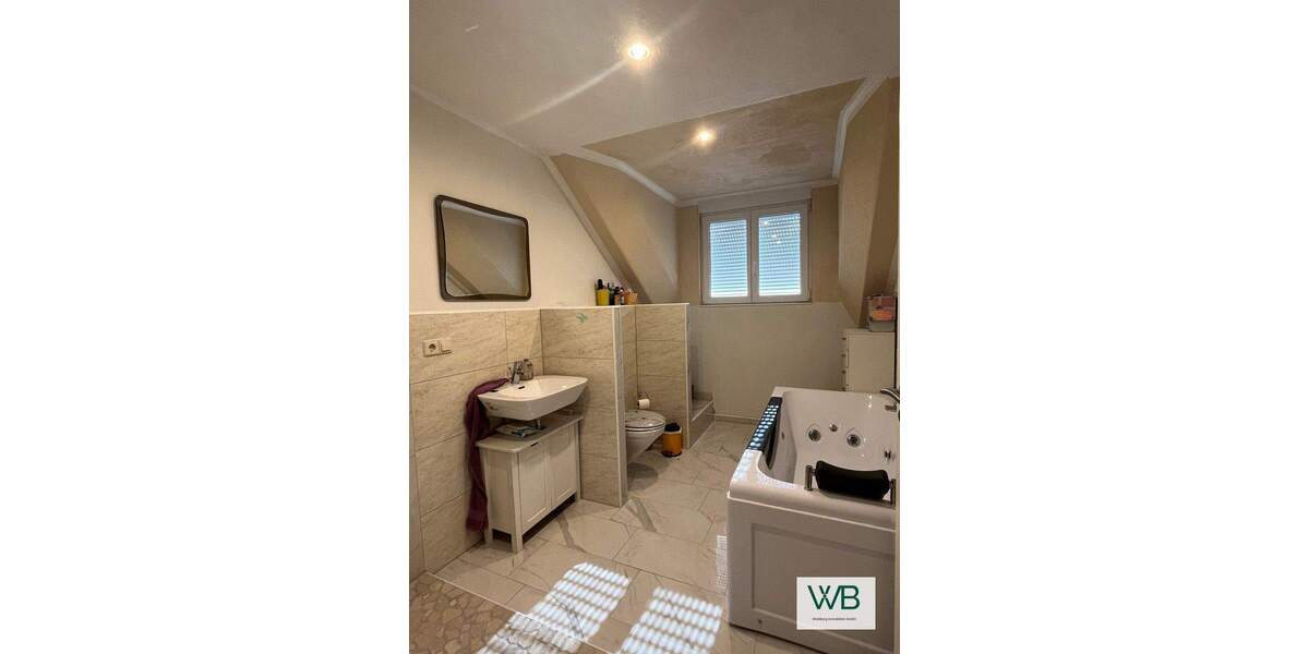 Mehrfamilienhaus, Wohnhaus Sassenburg / Neudorf-Platendorf Neudorf-Platendorf - 8 Zimmer, 310 m&sup2;, 699.000&euro; | Angebot:25673491