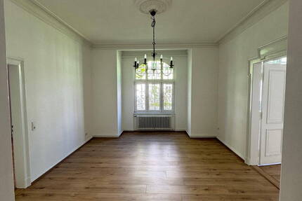 Wohnung Helmstedt - 4 Zimmer, 120 m&sup2;, 850&euro; | Angebot:26684605