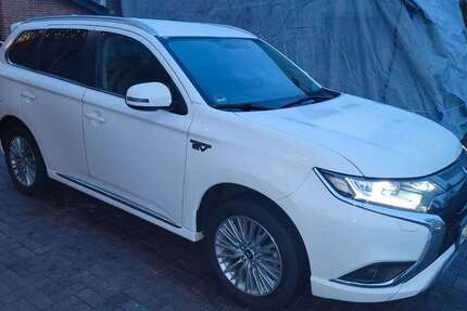 Mitsubishi Outlander 90.000 km 19.500 &euro; Wolfsburg 38448